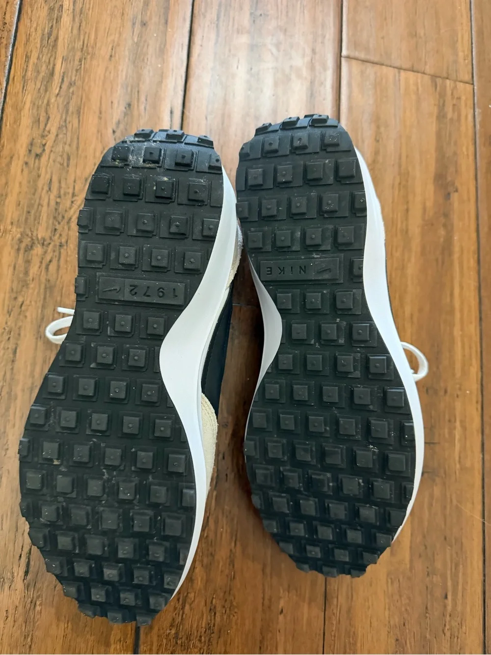 Nike low top